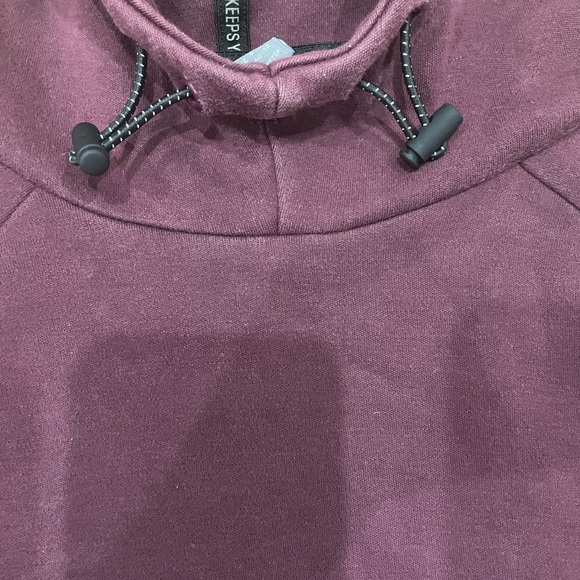 maroon puma unisex hoodie - Picture 4 of 4